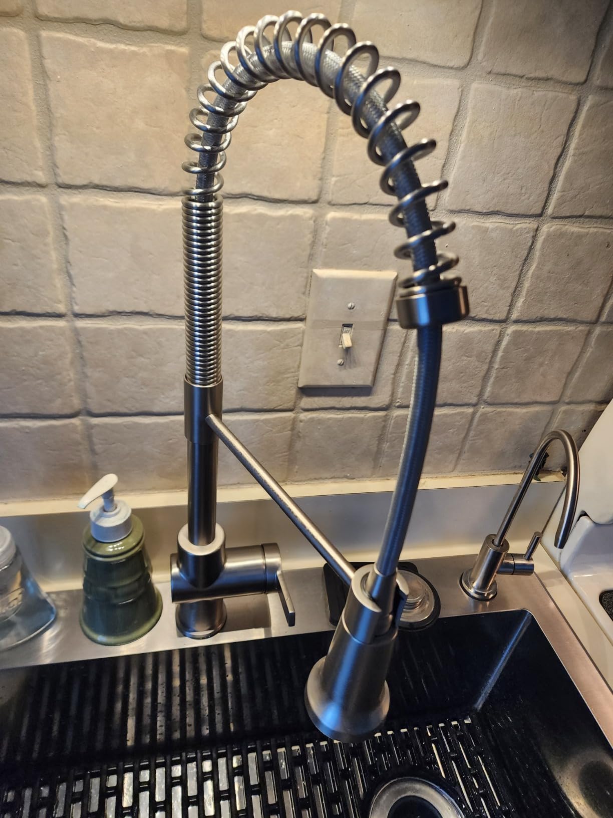 Kraus Britt 2nd Gen Commercial Style Pull-Down Single Handle Kitchen Faucet in Spot Free Stainless Steel, KPF-1691SFS customer photo 2