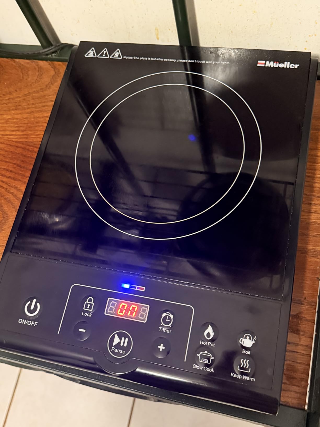 Mueller RapidTherm Portable Induction Cooktop Hot Plate Countertop Burner 1800W, 8 Temp Levels, Timer, Auto-Shut-Off, Touch Panel, LED Display, Auto Pot Detection, Child Safety Lock, 4 Preset Programs customer photo 2