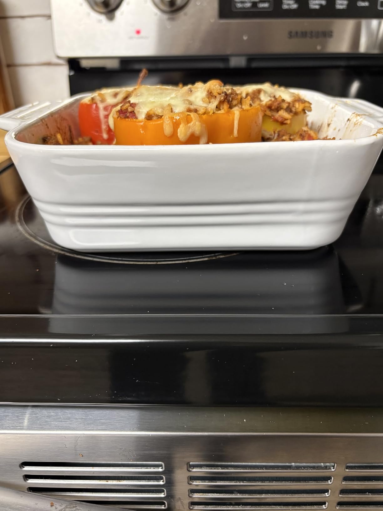 DOWAN Casserole Dish, 9x13 Ceramic Baking Dish, Large Lasagna Pan Deep for Oven, 4.2 Quarts Baking Pan with Handles, Oven Safe and Durable Bakeware for Lasagna, Home Decor, Wedding Gift, Soft White customer photo 1