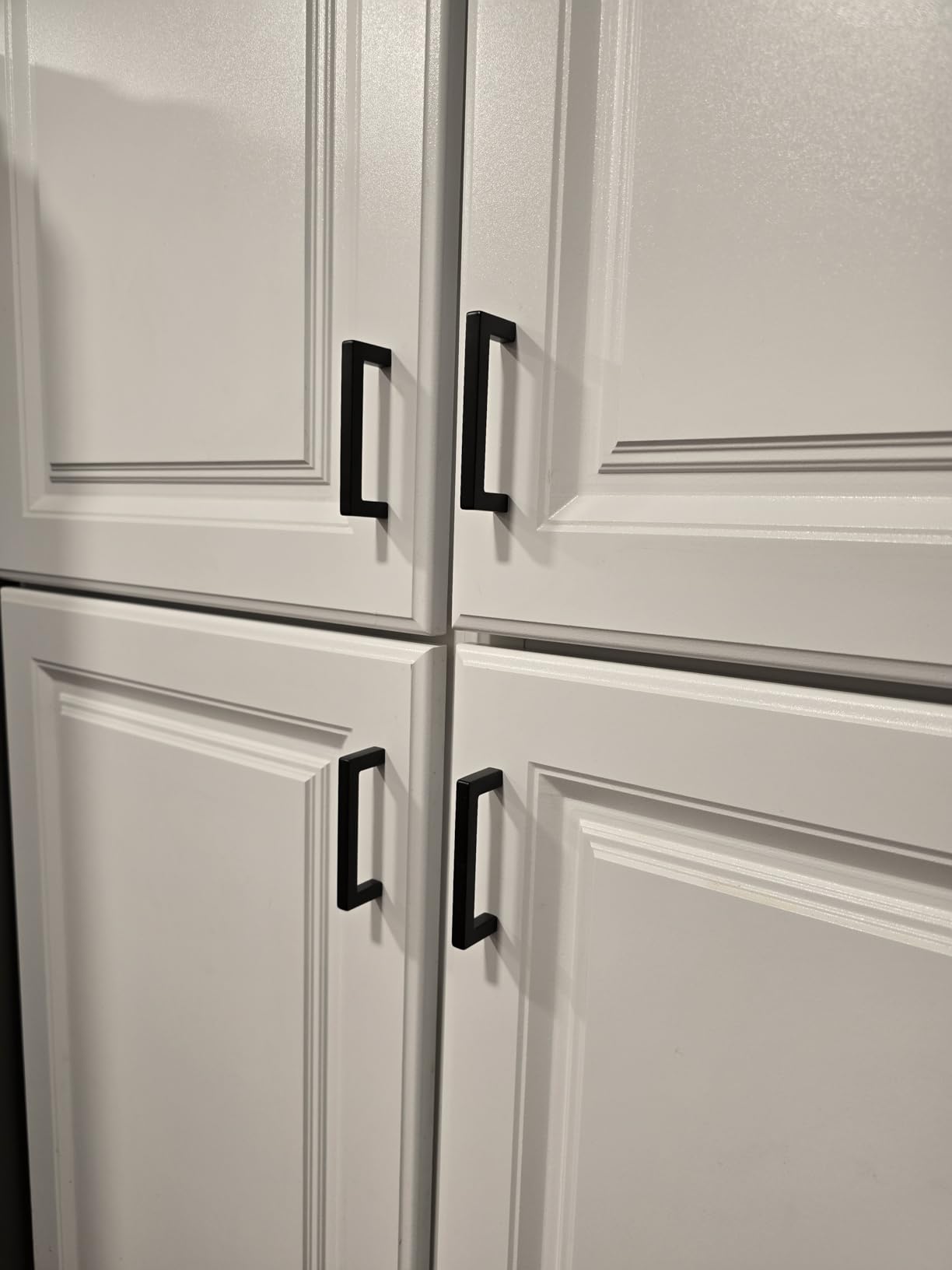 Ravinte 30 Pack Solid 3 Inch Center to Center Slim Square Bar Drawer Handles Kitchen Cabinet Handles Black Drawer Pulls Kitchen Cabinet Hardware Matte Black Dresser Pulls for Cupboard customer photo 1