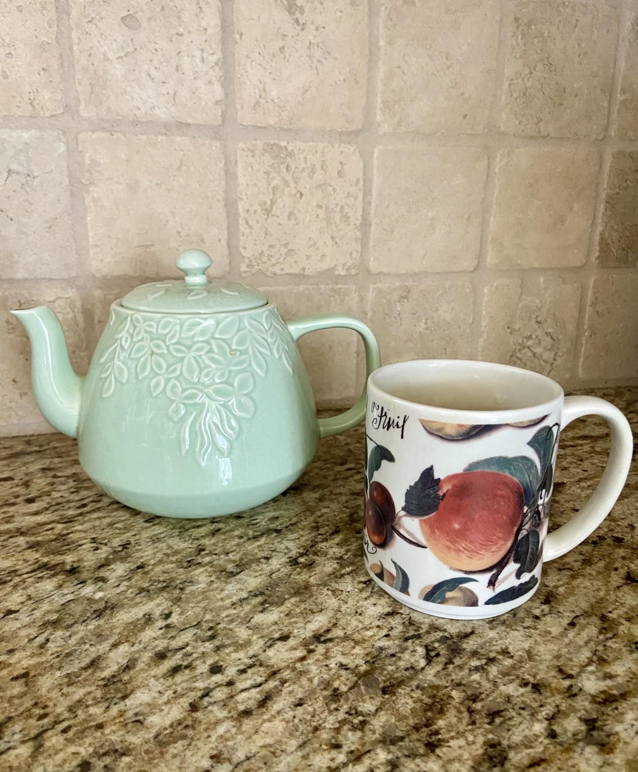 Toptier Leaf Teapot, Porcelain Tea Pot with Stainless Steel Infuser, Blooming & Loose Leaf Ceramic Teapot, 37 Ounce, White customer photo 2