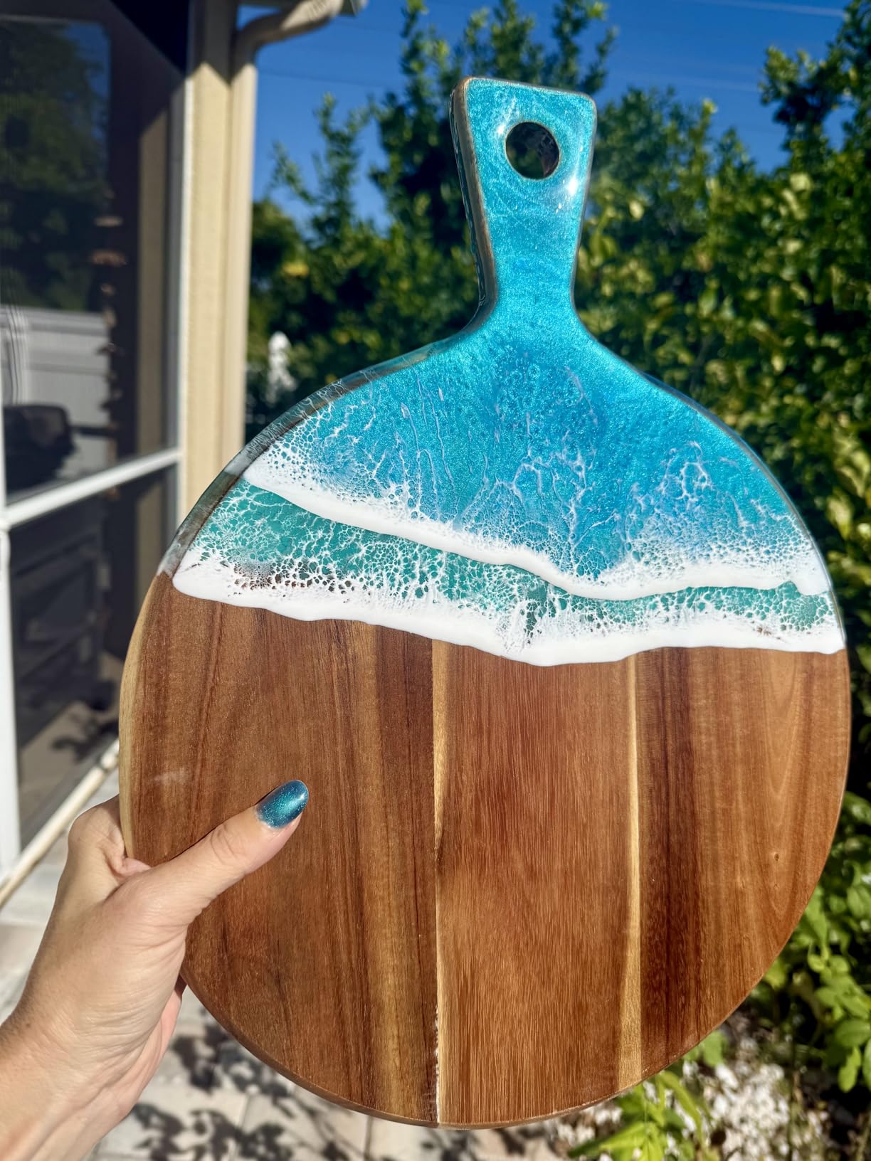 Acacia Wood Cutting Board with Handle Wooden Chopping Board Round Cutting Boards for Kitchen Decor Large Charcuterie Board Tray Teak Meat Cheese Board Bread Serving Platter Butcher Block Pizza Board customer photo 1