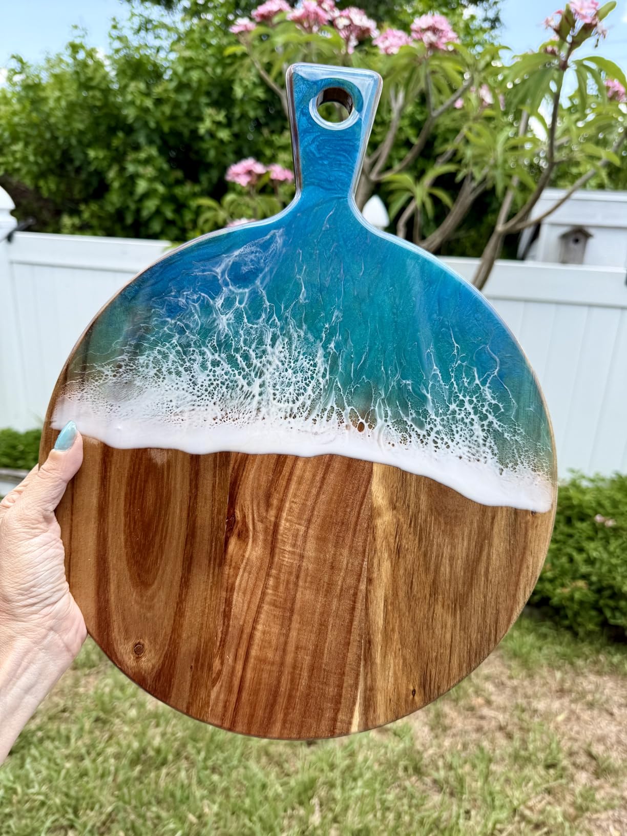 Acacia Wood Cutting Board with Handle Wooden Chopping Board Round Cutting Boards for Kitchen Decor Large Charcuterie Board Tray Teak Meat Cheese Board Bread Serving Platter Butcher Block Pizza Board customer photo 2