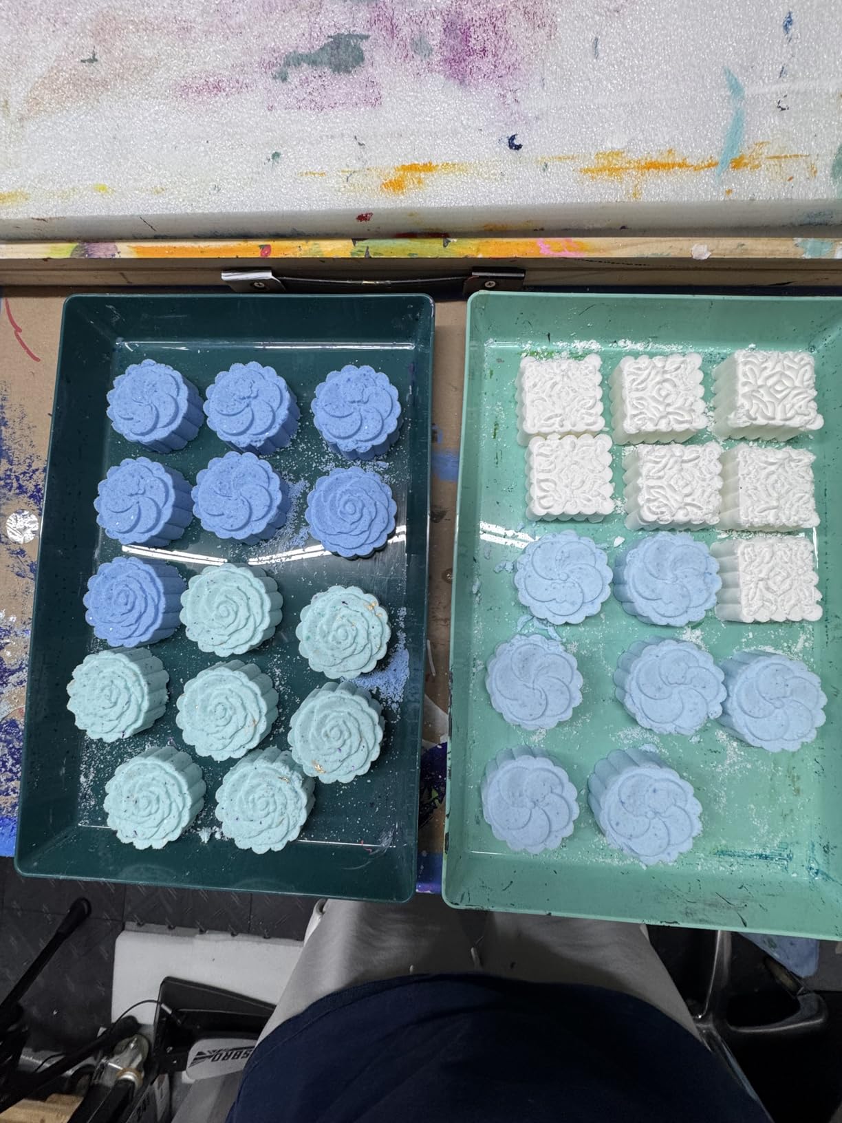 Luxiv Moon Cake Mould 75g, 12 PCS Pattern Hand-Pressure Mooncake Molds for Mid-Autumn DIY Pastry Tool 2 Set with 6pcs Round Flower Mooncake Mode and 6 Pcs Square Pattern Mooncake Mould (White, 75g) customer photo 1