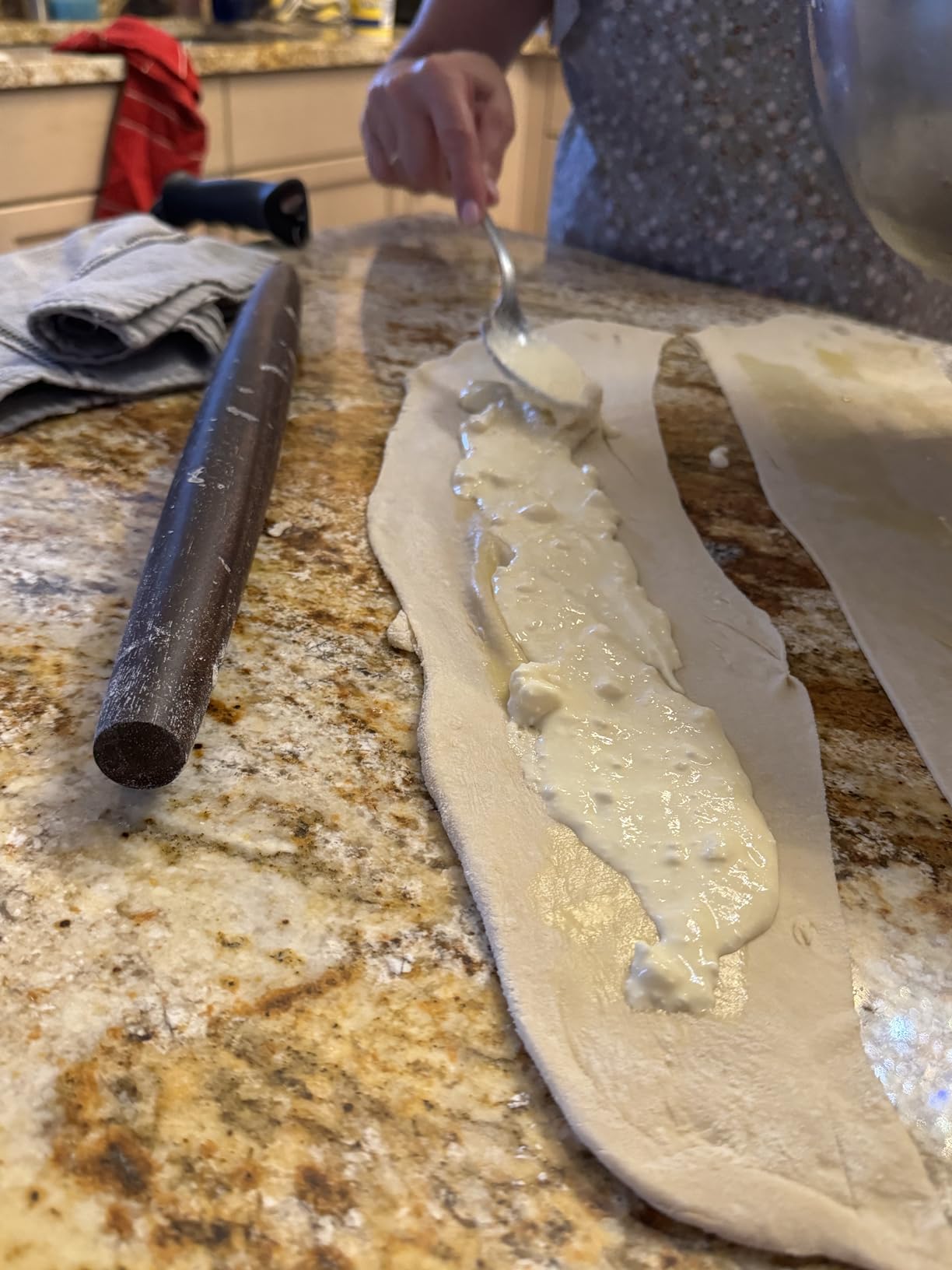 French Rolling Pin (17 Inches) -WoodenRoll Pin for Fondant, Pie Crust, Cookie, Pastry, Dough -Tapered Design & Smooth Construction - Essential Kitchen Utensil,Walnut Wood customer photo 2