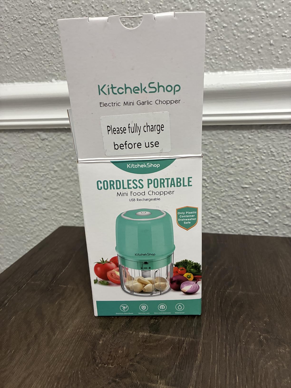Rechargeable Portable and Cordless Mini Food Processor 300ML with Stainless Steel Blade, Electric Garlic Chopper Vegetable Chopper Blender for Nuts Chili Onion Minced Meat and Spices BPA-Free(Green) customer photo 1