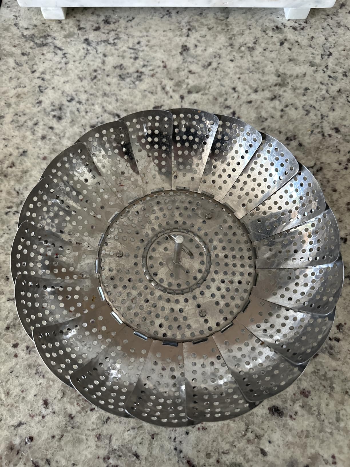Vegetable Steamer Basket, Premium Stainless Steel Veggie Steamer Basket - Folding Expandable Steamers to Fits Various Size Pot Small by SAYFINE (5.5