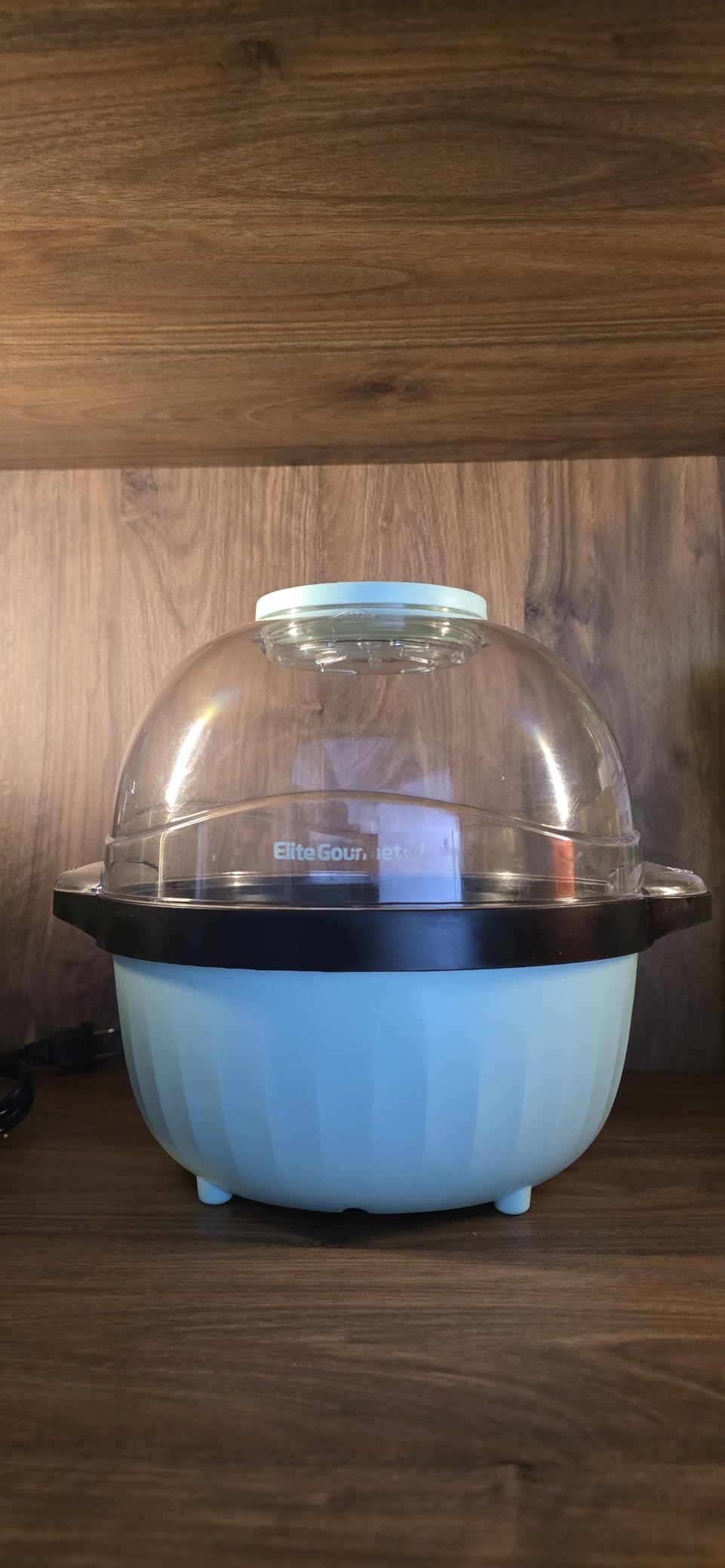 Elite Gourmet EPM330R Automatic Stirring Ceramic Nonstick 12-cup Popcorn Maker, Hot Oil Popcorn Machine w/Measuring Cap & Built-in Reversible Serving Bowl, Great for Home Party, ETL Approved, Red customer photo 1