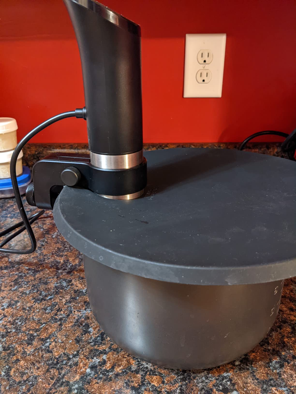 IMPRESA Sous Vide Silicone Lid - Fits Pots Up to 10.5 in, Black - Precision Temperature Control Compatible with Anova Precision Cooker - Moisture Retention & Silicone Lids for Sous Vide customer photo 2