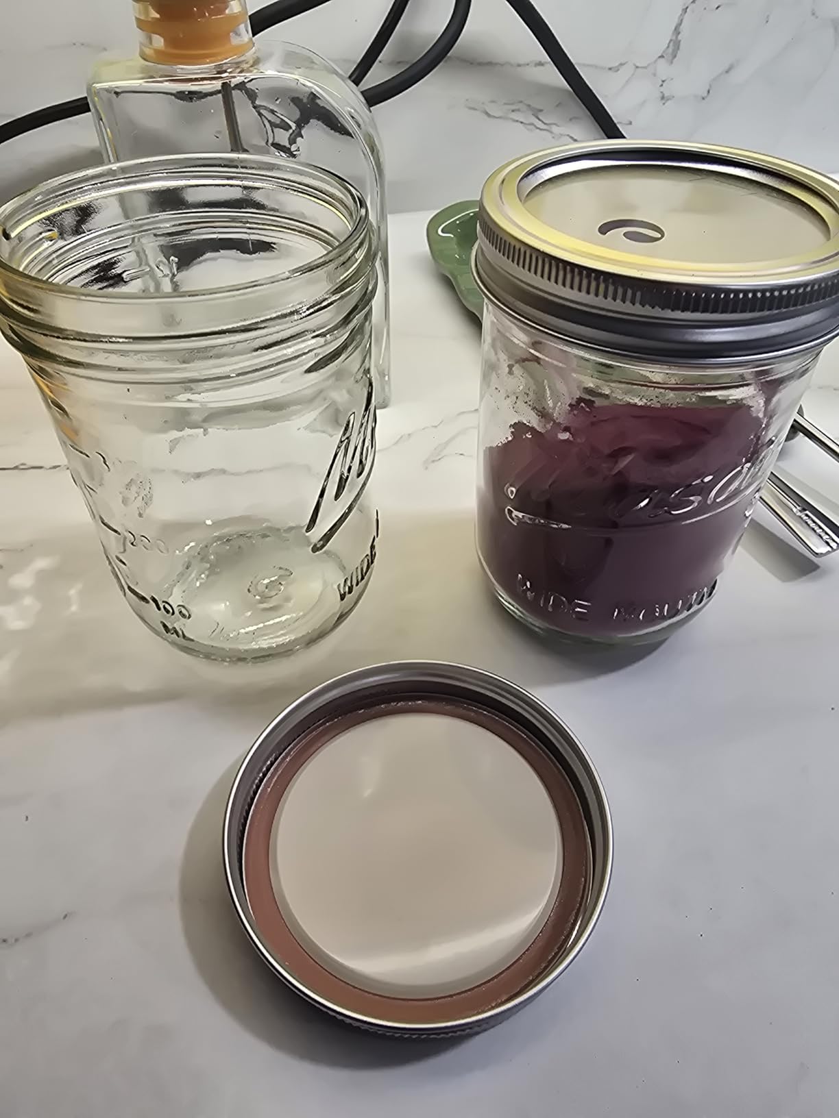 SEWANTA Wide Mouth Mason Jars 16 oz [5 Pack] With Mason Jar Lids and Bands, Mason Jars 16 oz - For Canning, Fermenting, Pickling - Jar Décor - Microwave/Freeze/Dishwasher Safe. customer photo 1