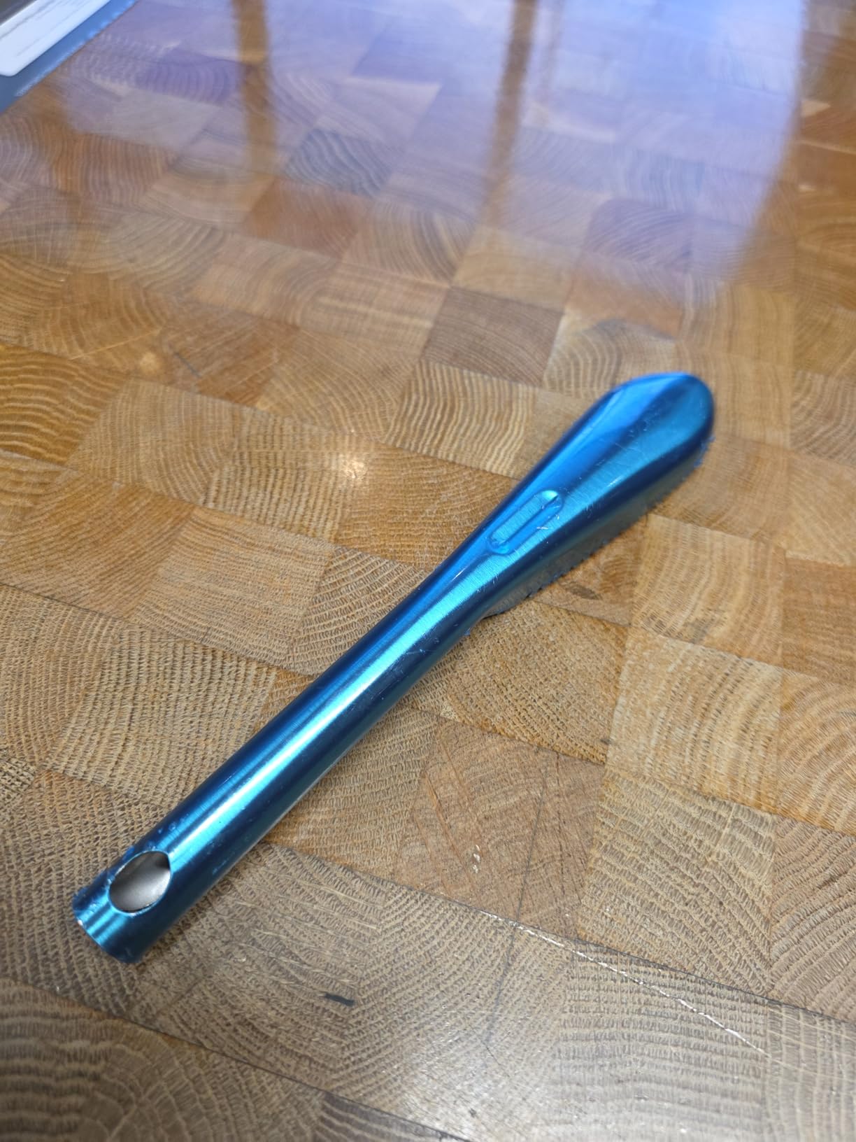 Fish Scaler, 304 Stainless Steel Fish Scaler Remover, Sawtooth Fish Descaler Tool for Family Kitchen, Seafood Markets customer photo 2