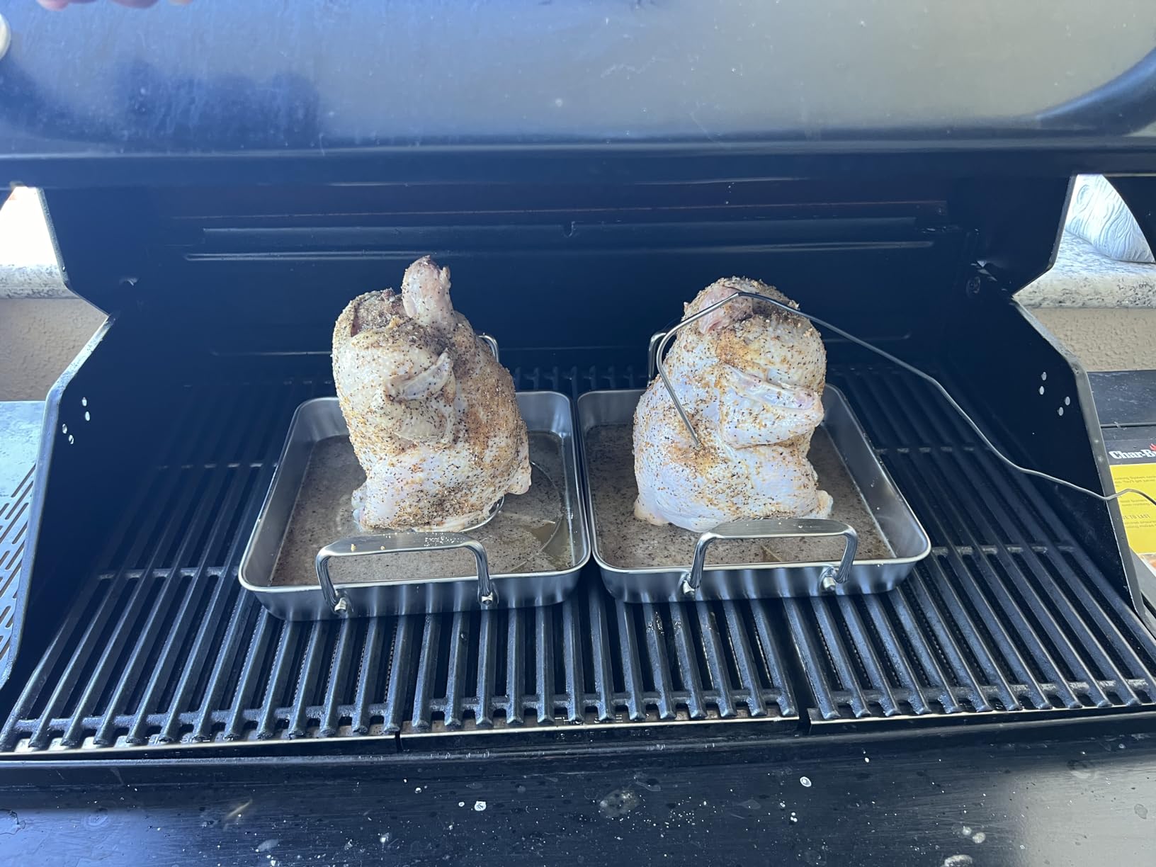P&P CHEF Beer Can Chicken Holder with Roasting Pan Set, 9-inch Stainless Steel Square Baking Pan and Chicken Rack For Grilling, Heavy Duty & Dishwasher Safe, 4Pcs customer photo 1