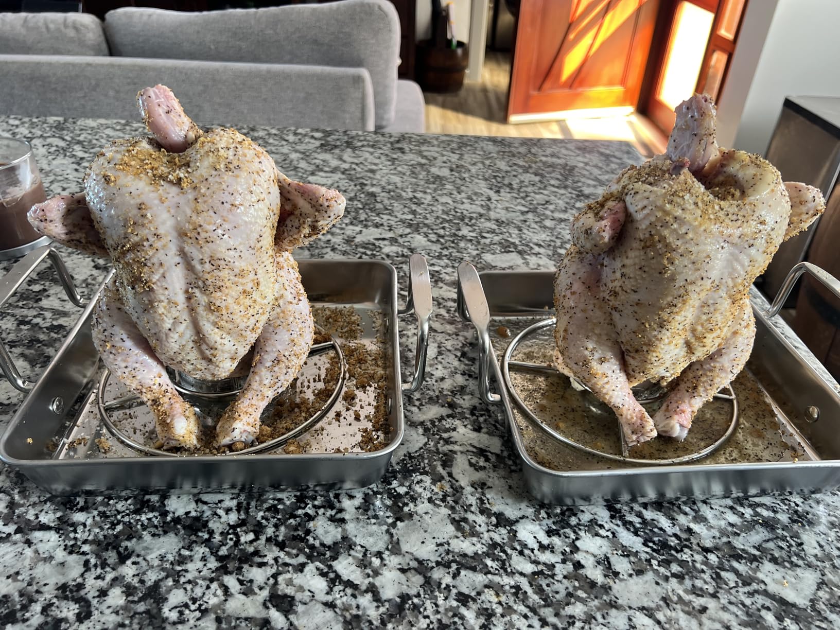 P&P CHEF Beer Can Chicken Holder with Roasting Pan Set, 9-inch Stainless Steel Square Baking Pan and Chicken Rack For Grilling, Heavy Duty & Dishwasher Safe, 4Pcs customer photo 2