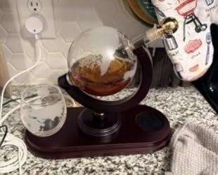Globe Whiskey Decanter Gift Set by Royal Reserve - Etched World Map Globe Decanter 29 oz 850 ml with Glasses customer photo 1