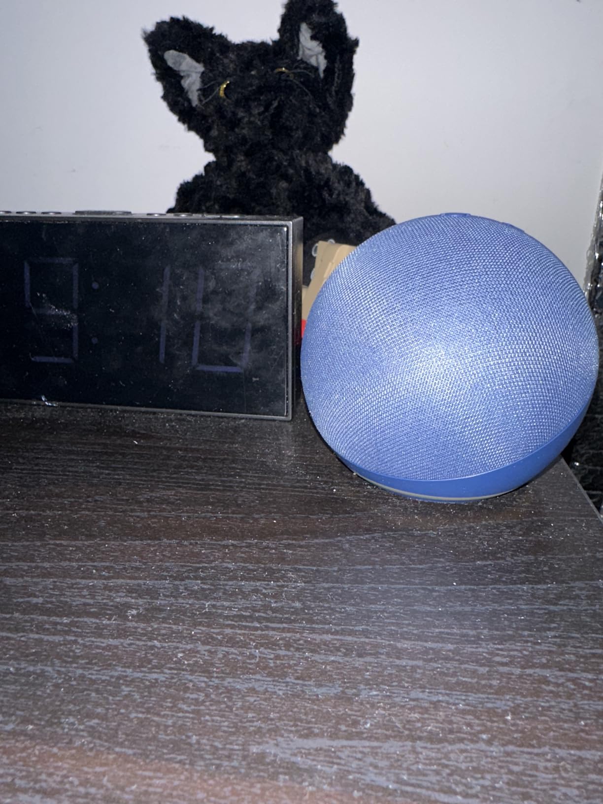 Echo Dot (newest model) - Vibrant sounding speaker, Designed for Alexa+, Great for bedrooms, dining rooms and offices, Deep Sea Blue customer photo 2