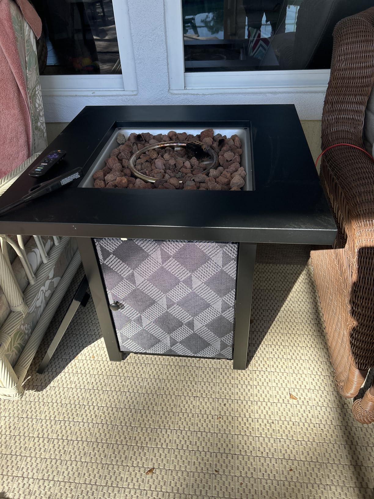 CiAYS 28 Inch Propane Fire Pit CSA-Listed Outdoor Fire Pit Table, 50,000 BTU Steel Gas Fire Pits with Lid and Lava Rock, Add Warmth and Ambience to Parties On Patio Deck Garden,Black,CIFPT3-N1 customer photo 2