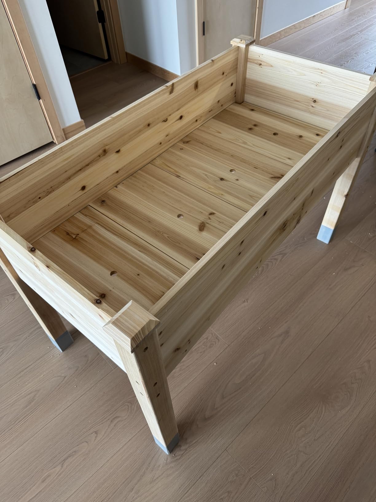 MIXC 331 lb Capacity Wooden Raised Garden Bed with Legs, 48x24x31 in. Elevated Reinforced Large Planter Box for Vegetable Flower Herb Outdoors - Beam and Column Structure customer photo 2