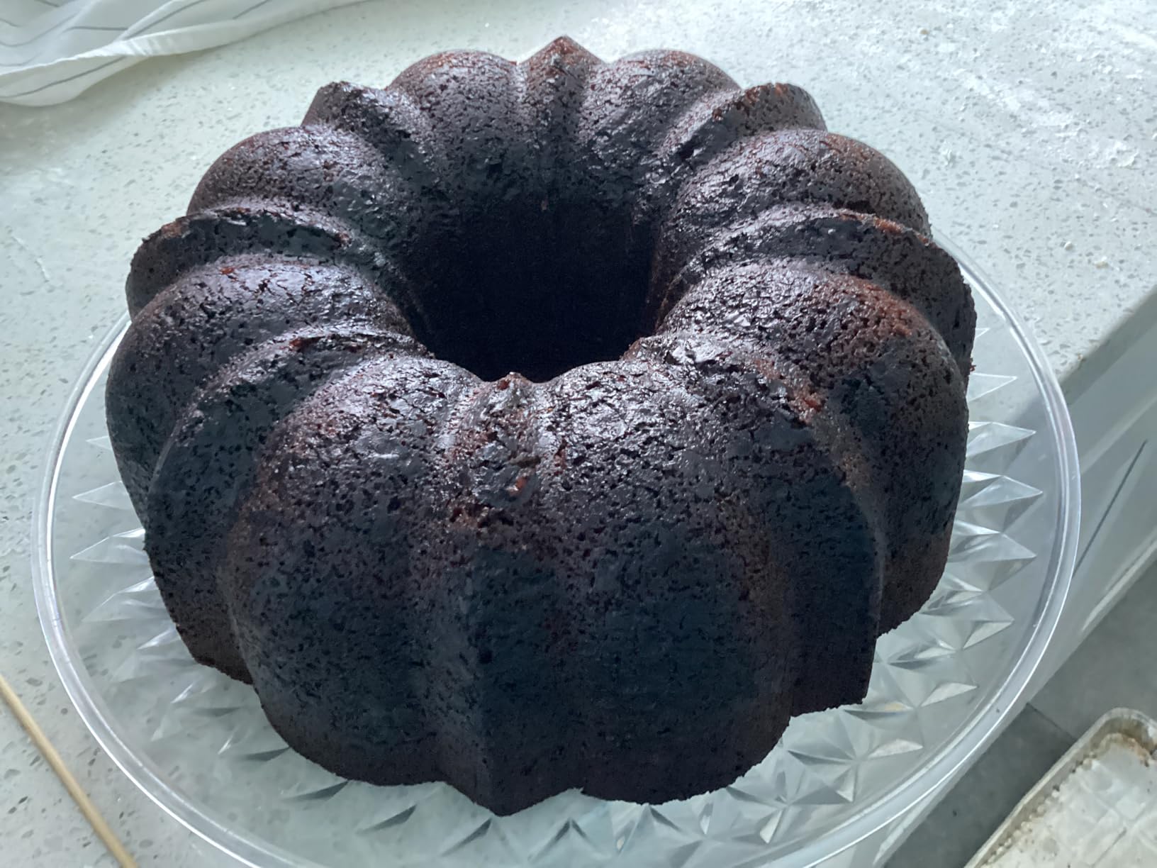 Nordic Ware Original Bundt, 12-Cup, Silver customer photo 2