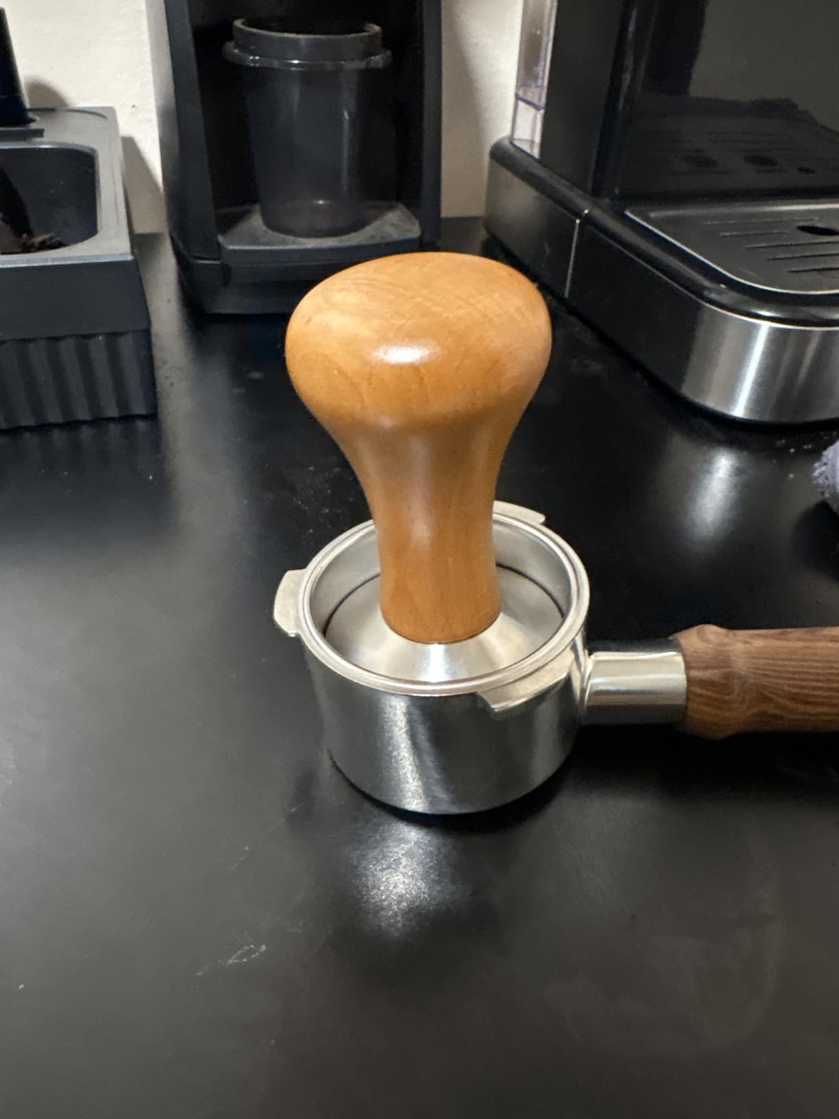 51mm Espresso Tamper-Premium Barista Coffee Tamper Coffee Tamper Classic Series Stainless Steel Espresso Tamper Coffee Press Tool Tamper Espresso Handle, 90x51mm, Solid wood, Stainless steel customer photo 2
