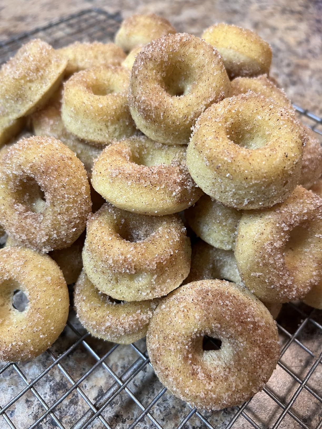 CHEFMADE Nonstick Donut Pan, 12 Cavity Ring Doughnut Baking Pan customer photo 1