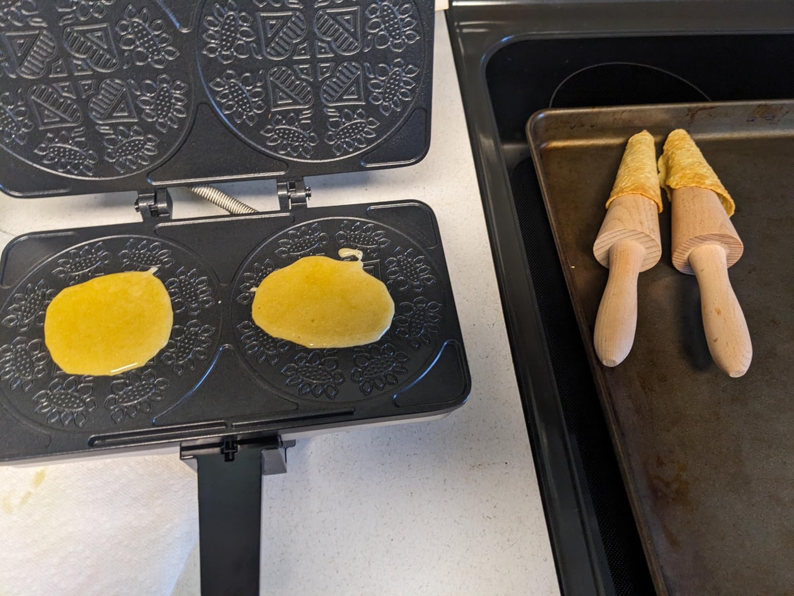 MasterChef Krumkake Baker-Make 2 Homemade Pizzelle Like Cookies, Great for Cannoli Filling & Waffle Cones, Fun Nonstick Electric Iron Press Kitchen Appliance- Homemade Treat Maker, Must Have Dessert customer photo 2