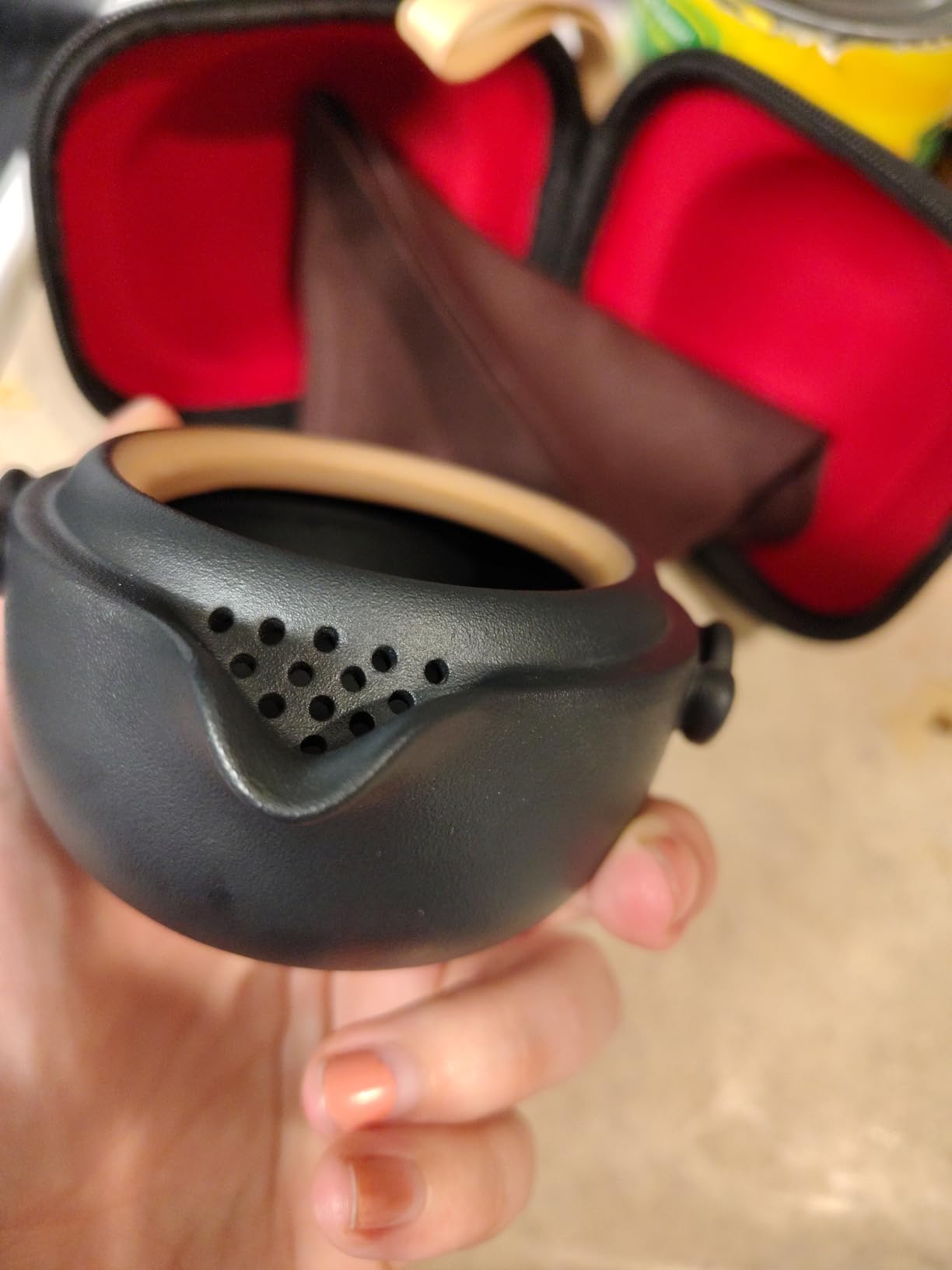HEER Ceramic Travel Gaiwan Tea Set - Small Kungfu Teapot with Cup for One, Ideal Gift for Tea Lovers. customer photo 2