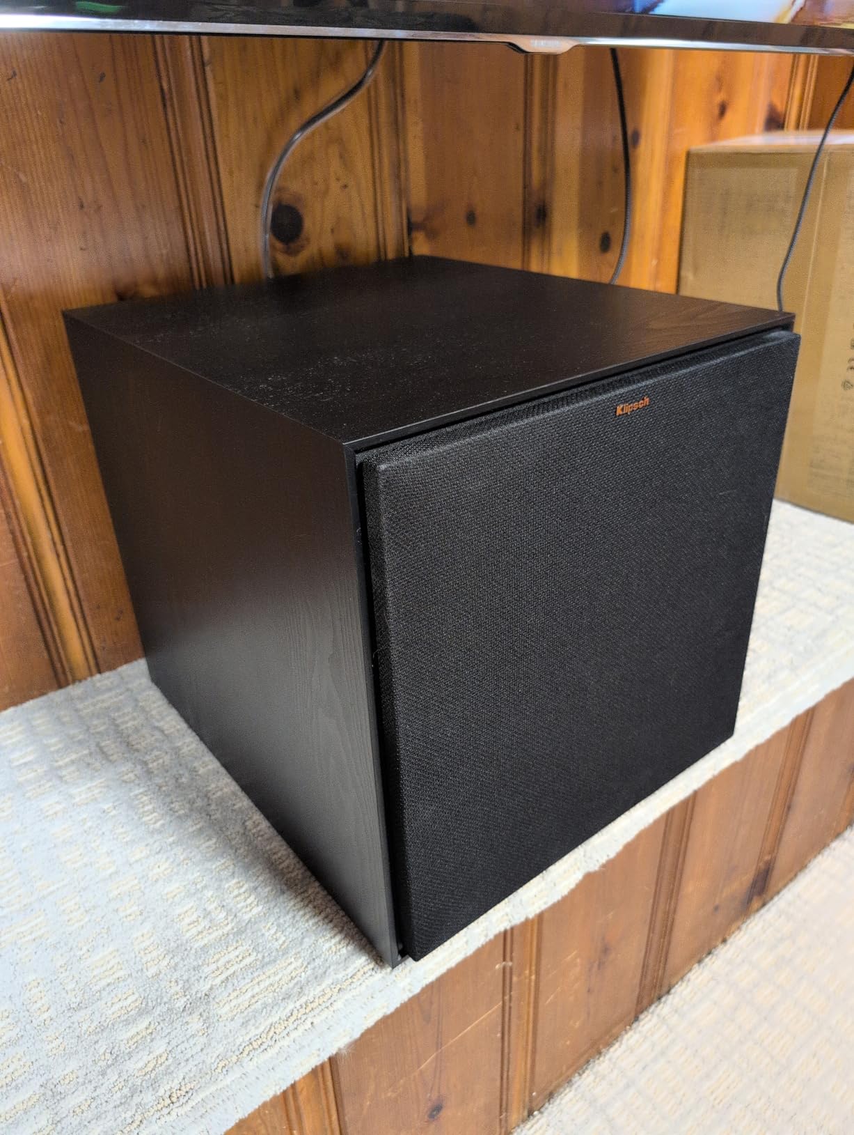 Klipsch Reference Front-Firing Subwoofer with revamped Spun-Copper thermoformed crystalline Polymer woofers customer photo 2