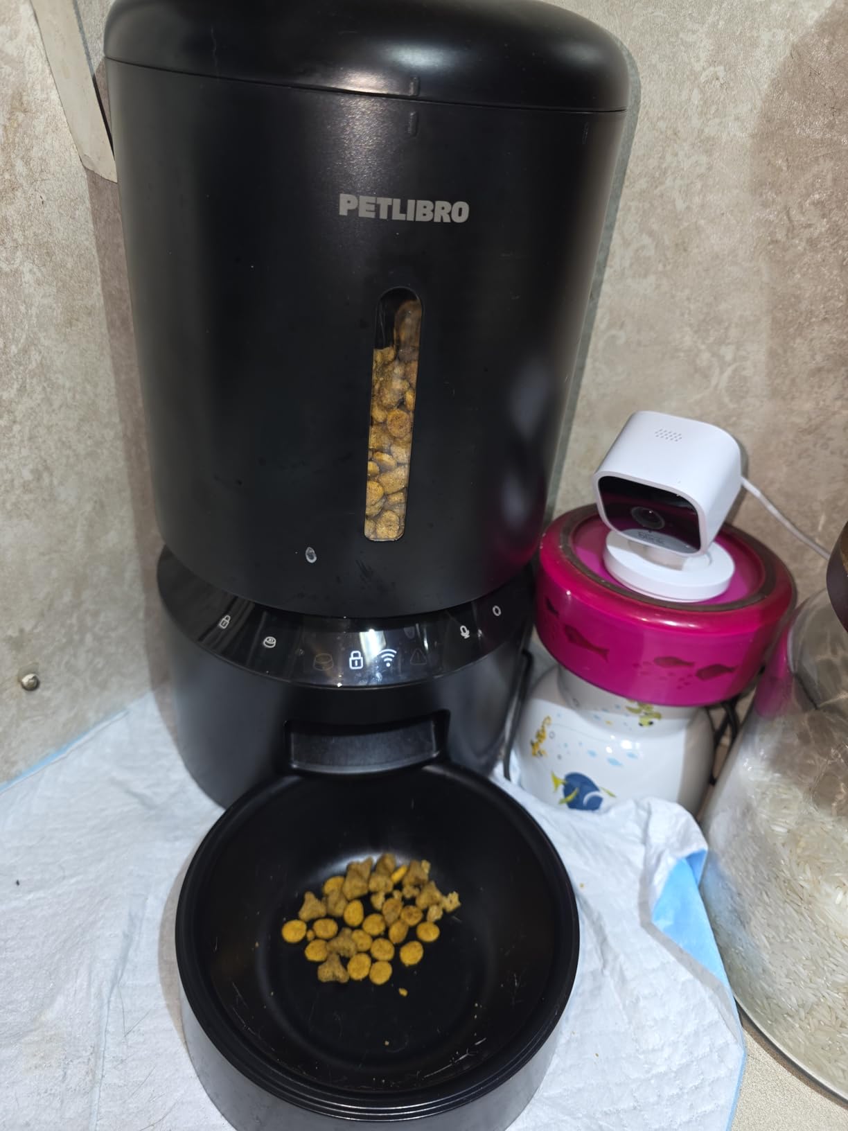 PETLIBRO Automatic Cat Feeder, 5G WiFi Automatic Dog Food Dispenser customer photo 1