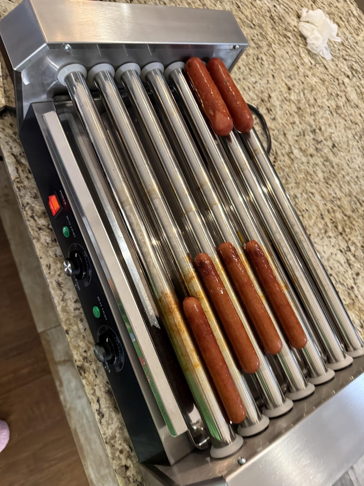 SYBO Hot Dog Roller - 18 Capacity, Non-stick Stainless Steel Rollers, Detachable Glass Cover, 1000-Watts, ETL Certified customer photo 2