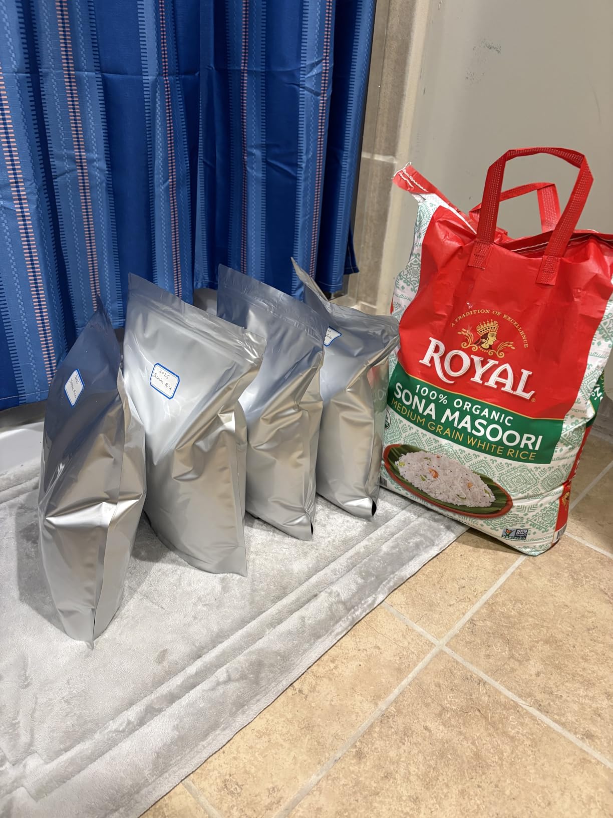 100PCS Mylar Bags with 400cc Oxygen Absorbers, 11.8 Mil Thicker Long Term Food Storage Bag, 1 Gallon 10x14 6x9 4x6 Stand-up Zipper Resealable Heat Sealable customer photo 1