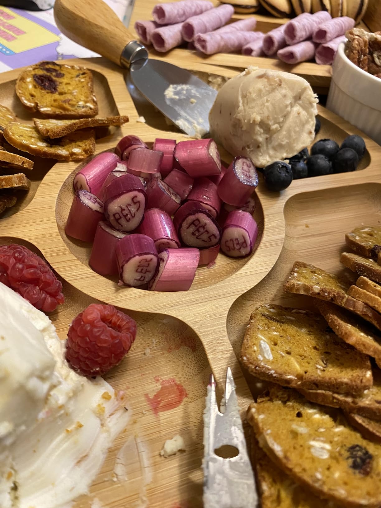 Extra Large Charcuterie Boards Gift Set: Marble Bamboo Cheese Board Set- Unique for Mom, 23 Entertaining Accessories, Christmas, Wedding Gifts for Couple, House Warming Gifts Home customer photo 2
