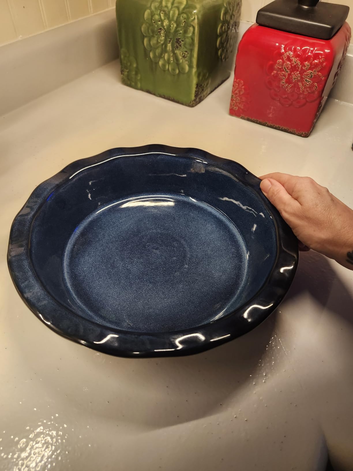 vicrays Ceramic Pie Pan for Baking - 9 inch Pie Plate, Round, Fluted and Deep Pie Dish for Tart, Pizza, Apple Pie, Quiche, Pot Pies, Cake - Reactive Glaze (Starry Blue) customer photo 2