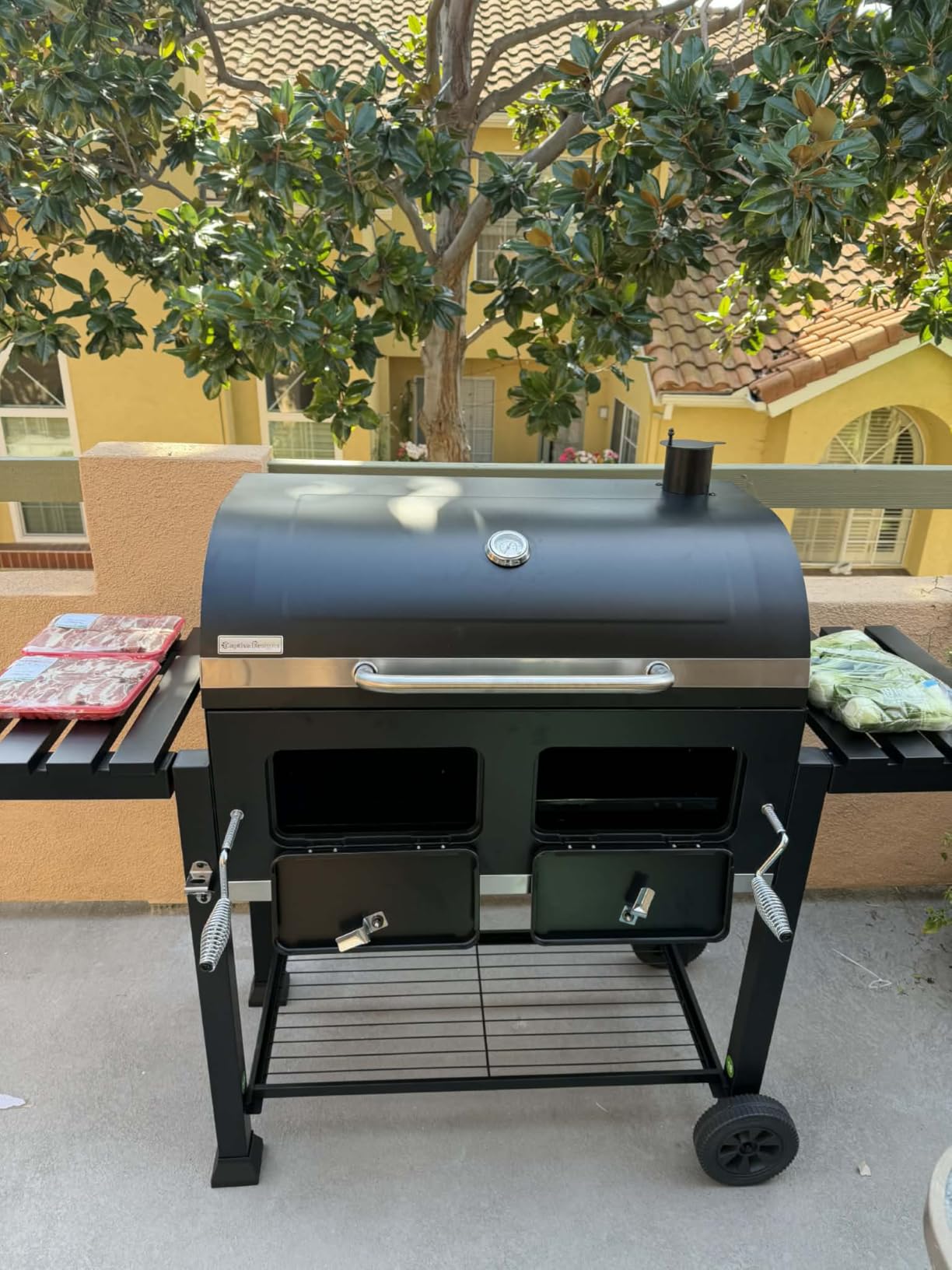 Sophia & William Extra Large Charcoal BBQ Grills with 794 SQ.IN. Cooking Area, Heavy Duty Outdoor Barbecue Grill with 2 Individual Lifting Charcoal Tray and 2 Foldable Side Table, Black customer photo 1