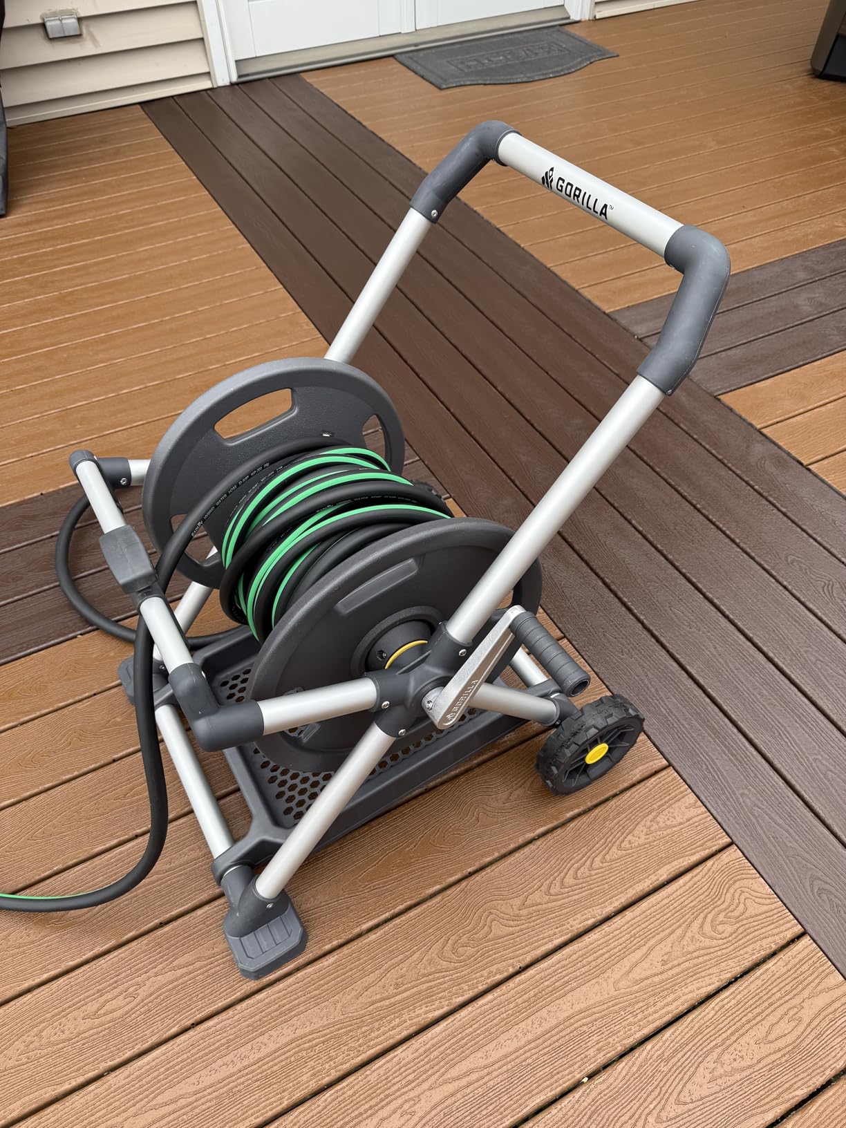 Gorilla 200' Aluminum Zero-Rust Upright Hose Reel customer photo 2