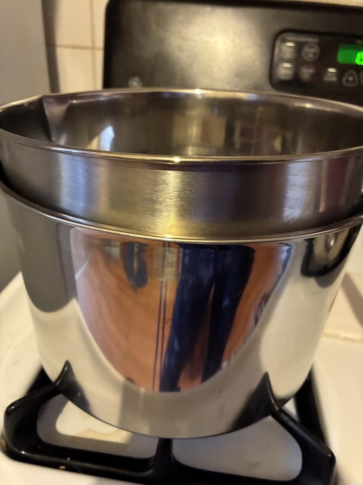 Double Boiler Pot Set,1250ML/1.1QT Mixing Bowl for Chocolate Melting, 2200ML/ 2QT 304 Stainless Steel Pot With Silicone Spatula for Melting Chocolate, Candy, Candle, Soap, Wax customer photo 2