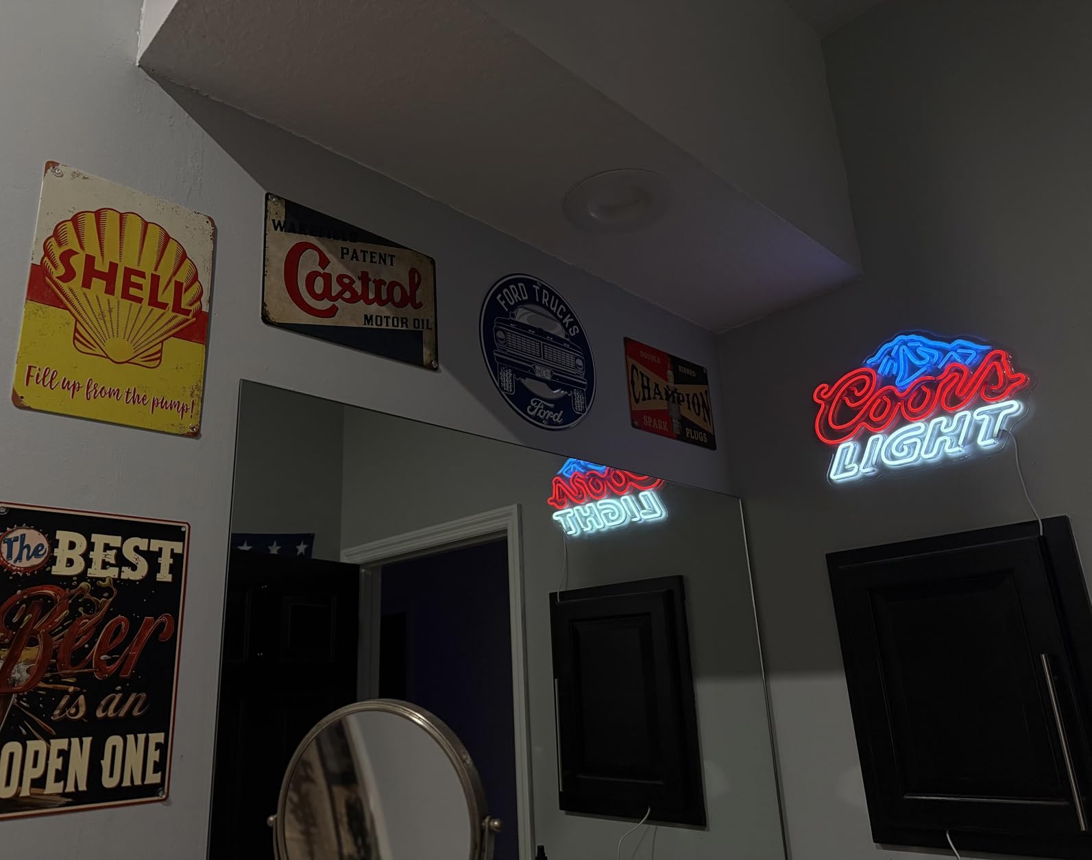 JFLLamp Crs LIGHT Neon Signs for Wall Decor Neon Lights for Bedroom Led Signs Suitable for Man Cave Bar Pub Restaurant Christmas Birthday Party Gift Led Art Wall Decorative Crs Light Bar Sign, 5V Usb Power, 17*11 Inch(Azure+red+white) customer photo 2