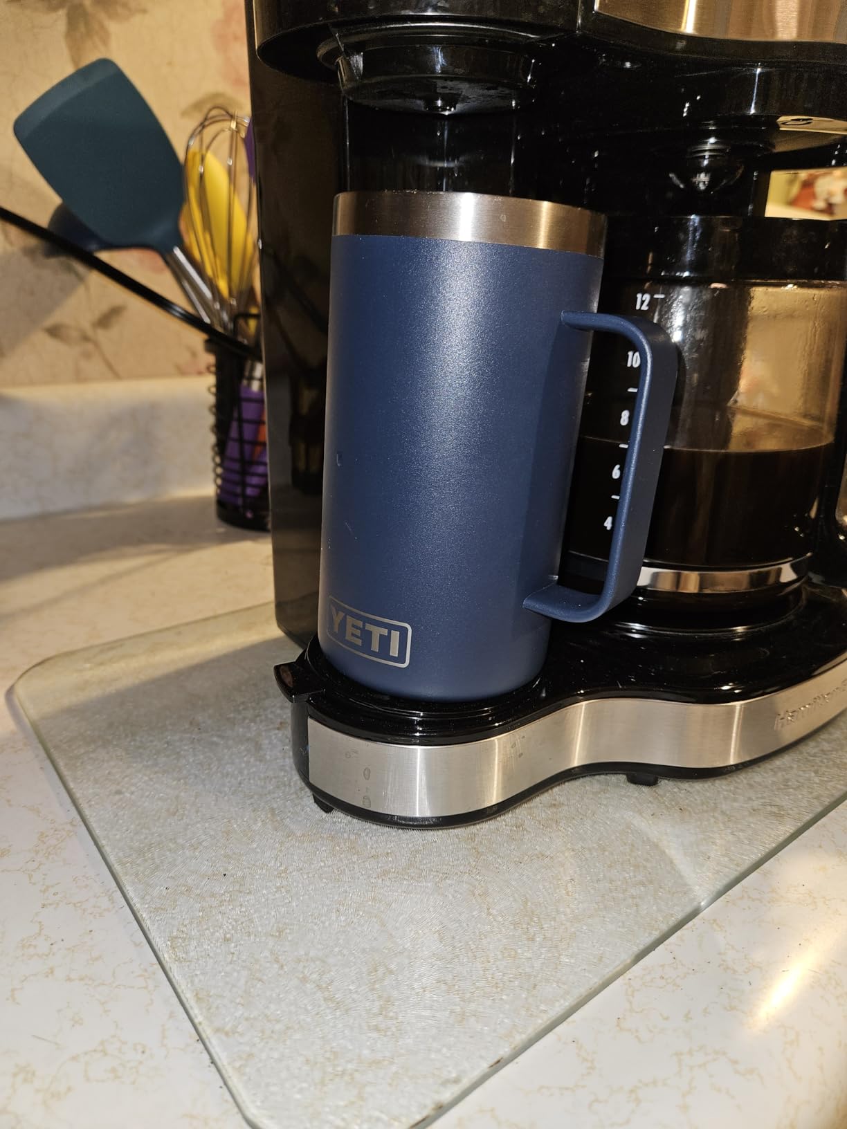 YETI Rambler 24 oz Mug, Vacuum Insulated, Stainless Steel with MagSlider Lid customer photo 2