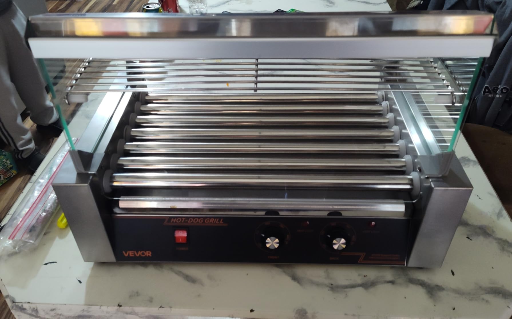 VEVOR Hot Dog Roller, 30 Hot Dog Capacity 11 Rollers, 1800W Stainless Steel Cook Warmer Machine w/Cover & Dual Temp Control, LED Light & Detachable Drip Tray, Sausage Grill Cooker for Kitchen Canteen customer photo 2