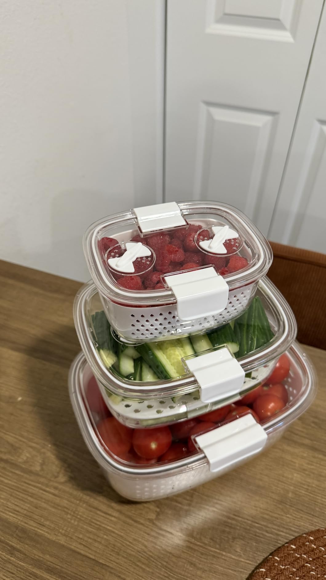 LUXEAR Fresh Produce Vegetable Fruit Storage Containers 3-Piece Set, BPA-free, Partitioned Salad Container customer photo 2