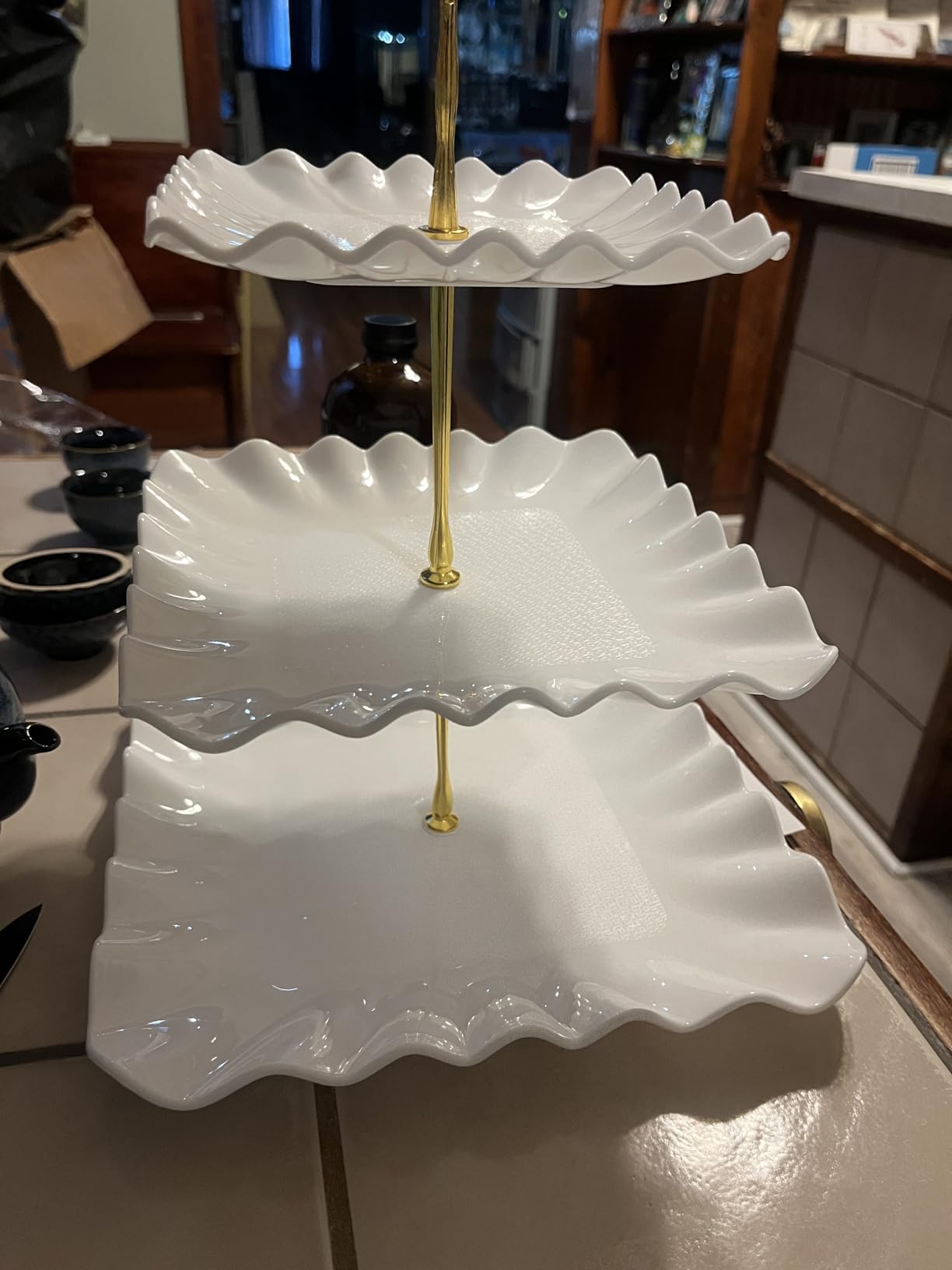 Dessert Cupcake Stand, 3 Tier Cup Cake Holder Tower for Tea Party/Birthday/Wedding, Plastic Tiered Serving Tray with Metal Rod, White customer photo 1