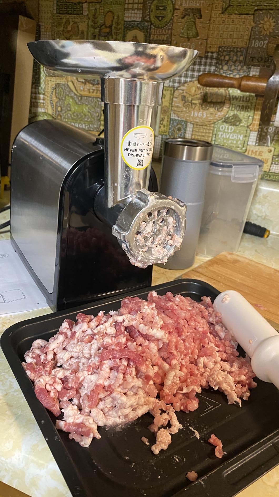 Electric Meat Grinder, Sausage Stuffer with 3 Sausage Tubes, 2 Blades, 3 Plates, 3200W Max, Meat Grinder Heavy Duty for Home Kitchen Use, Stainless Steel (Black) customer photo 2