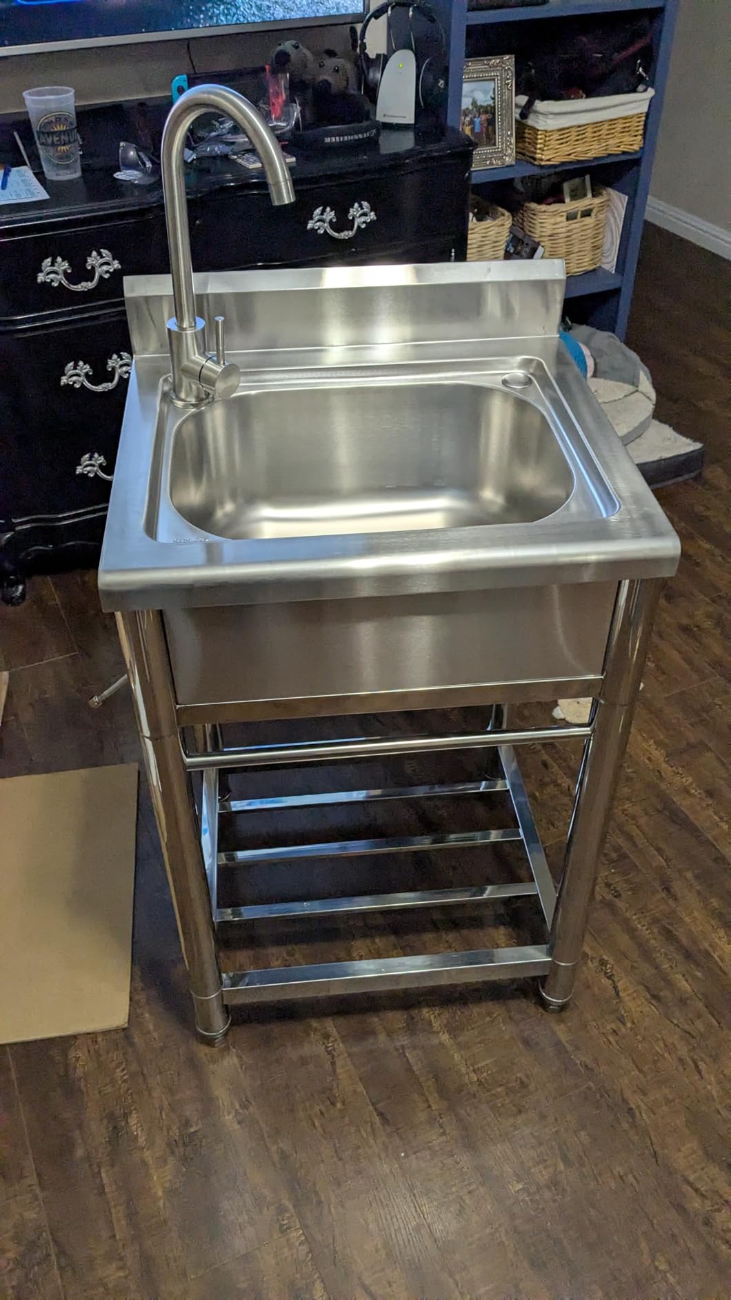 Utility Sink Free Standing Single Bowl Kitchen Sink with Cold and Hot Water Pipe Stainless Steel Sink for Garage Shop Laundry Room Farmhouse Mens Gifts Ourdoor Indoor customer photo 1