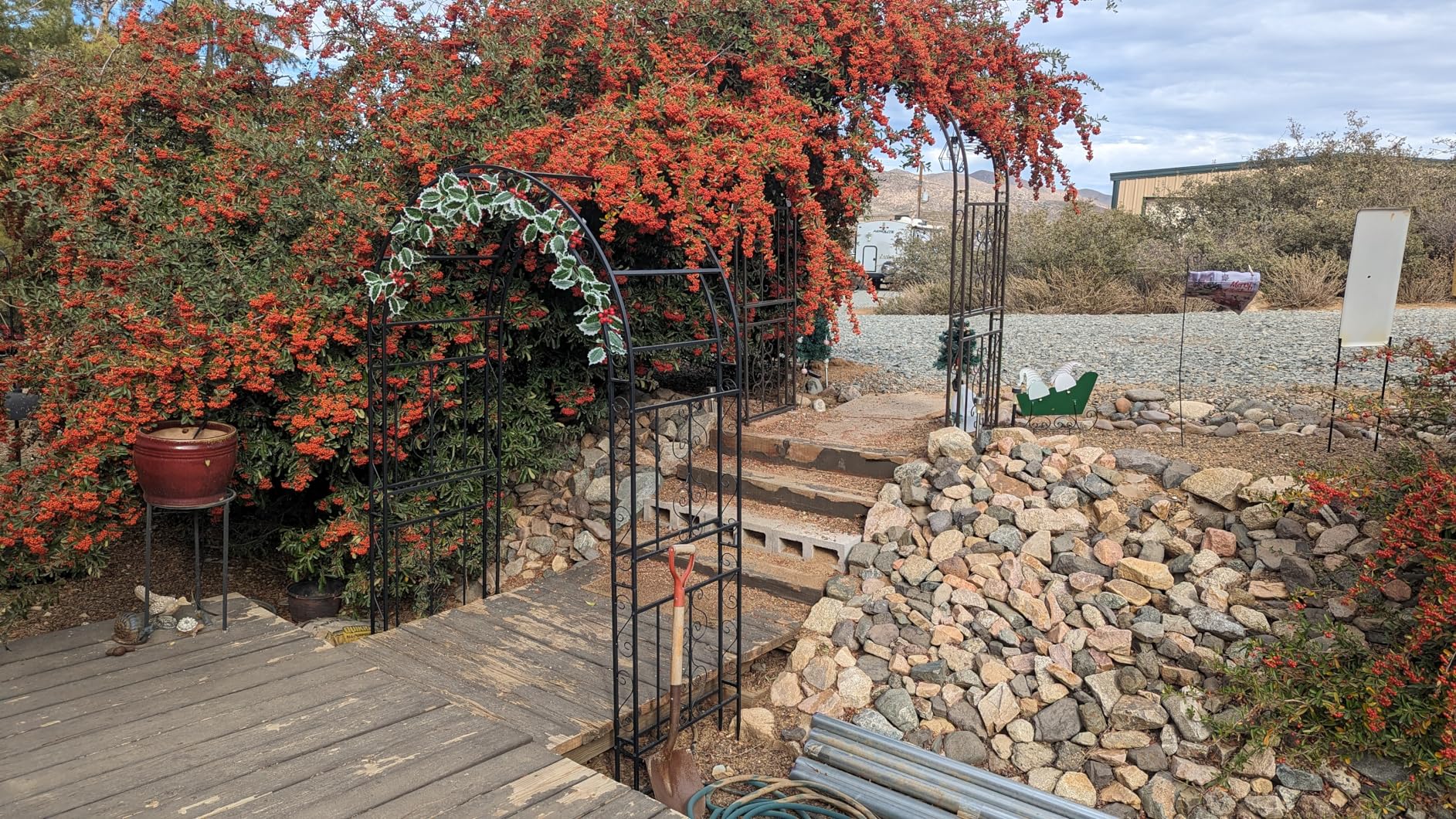 Outvita 7FT Garden Arch Arbor, Heavy Duty Metal Arbour Archway, Decorative Frame Stand Trellis with 7 Inch Ground Stakes for Wedding Ceremony Party Plant Climbing Rose Vines Lawn Courtyard Patio customer photo 2