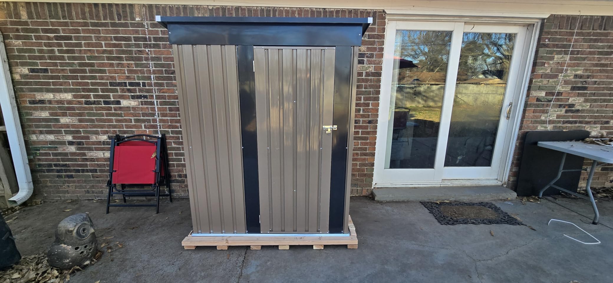 Patiowell 5x3 FT Outdoor Storage Shed, Tool Shed with Sloping Roof and Lockable Door, Metal Shed for Backyard Garden Patio Lawn, Brown customer photo 2