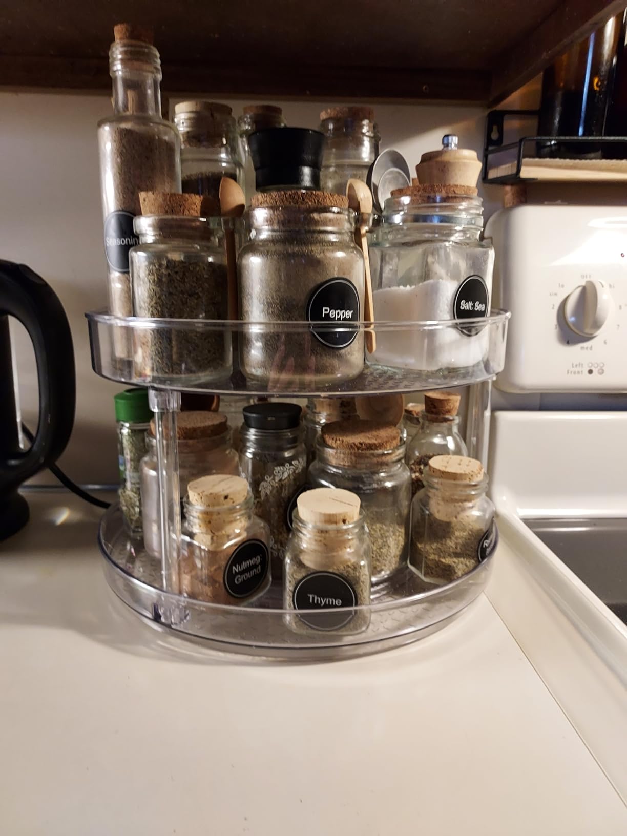 Amazon Basics Clear Lazy Susan Turntable Organizer, 12-Inch, 2-Pack customer photo 2