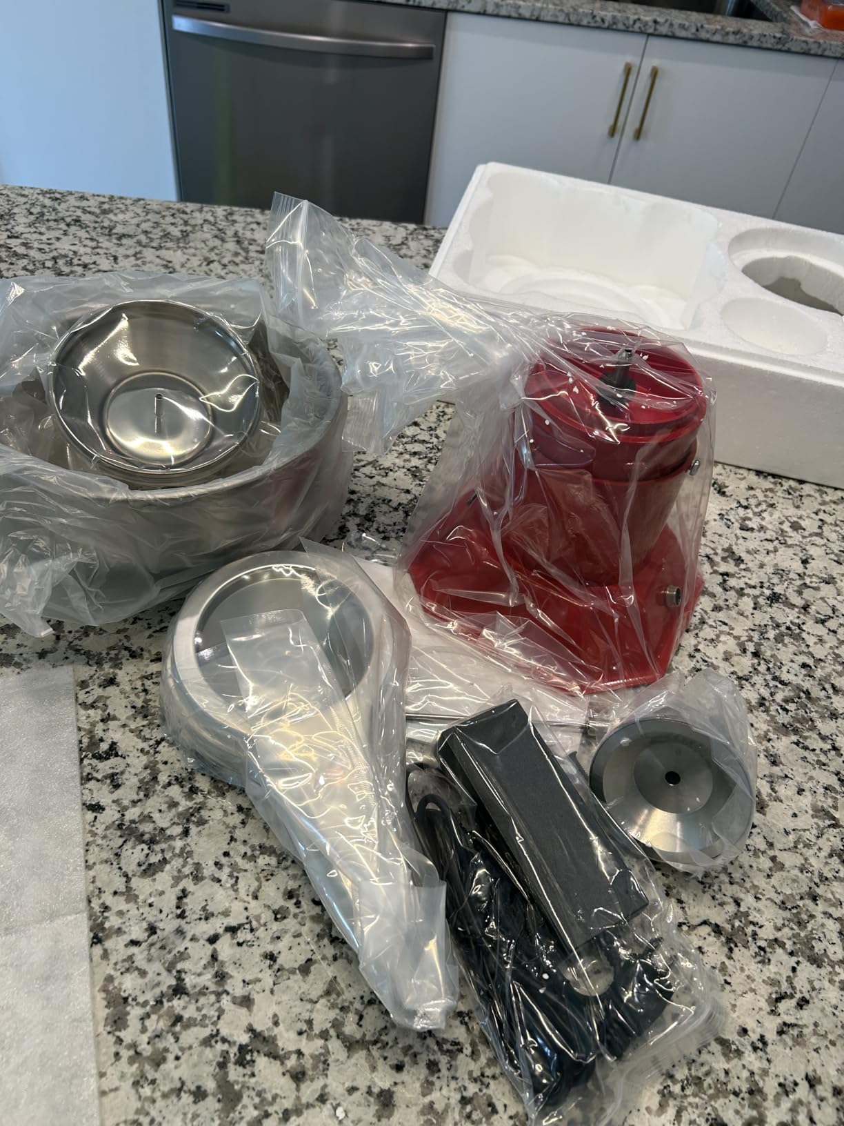 Milk Cream Centrifugal Separator Electric descremadora de leche 100L/H Capacity Cream Maker with 5L 304 Stainless Steel Bowl for Fresh Goat Cow Milk, 110V 100W customer photo 1