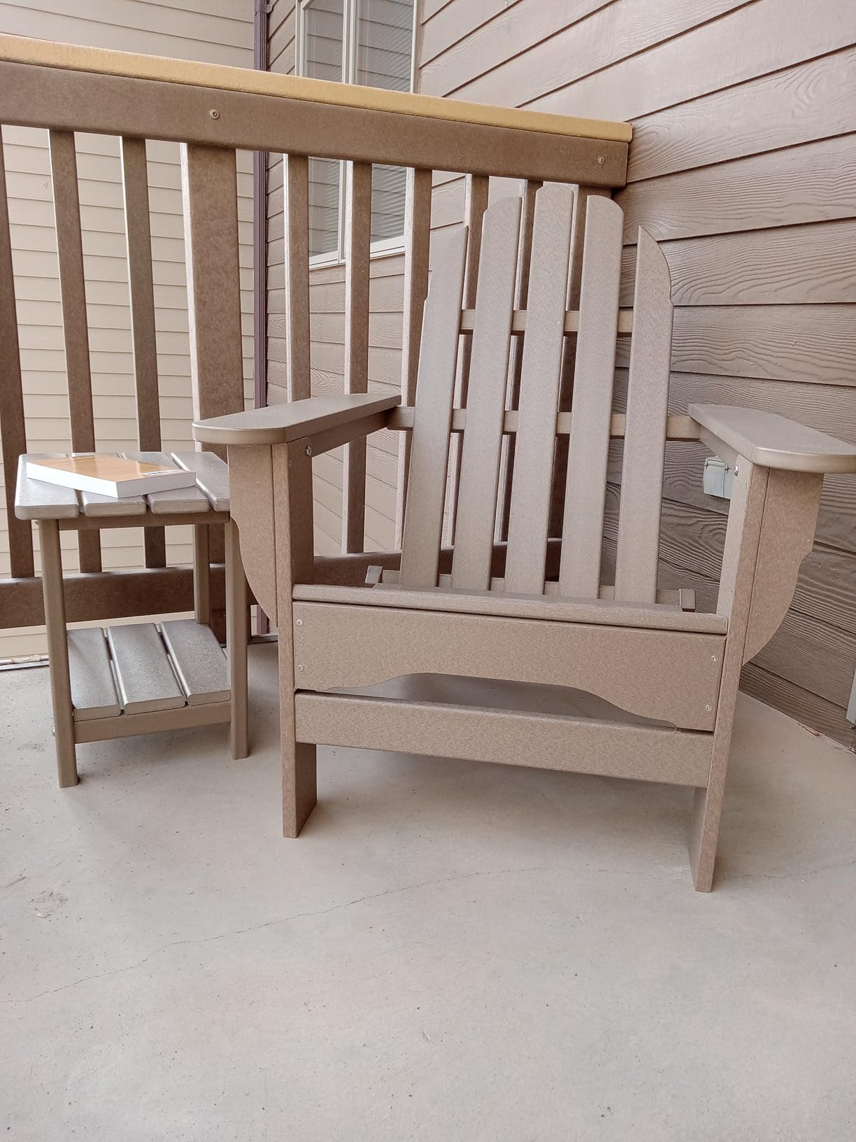 Adirondack Outdoor Side Table, 2-Tier Sturdy Patio End Table Weather Resistant, 16.5