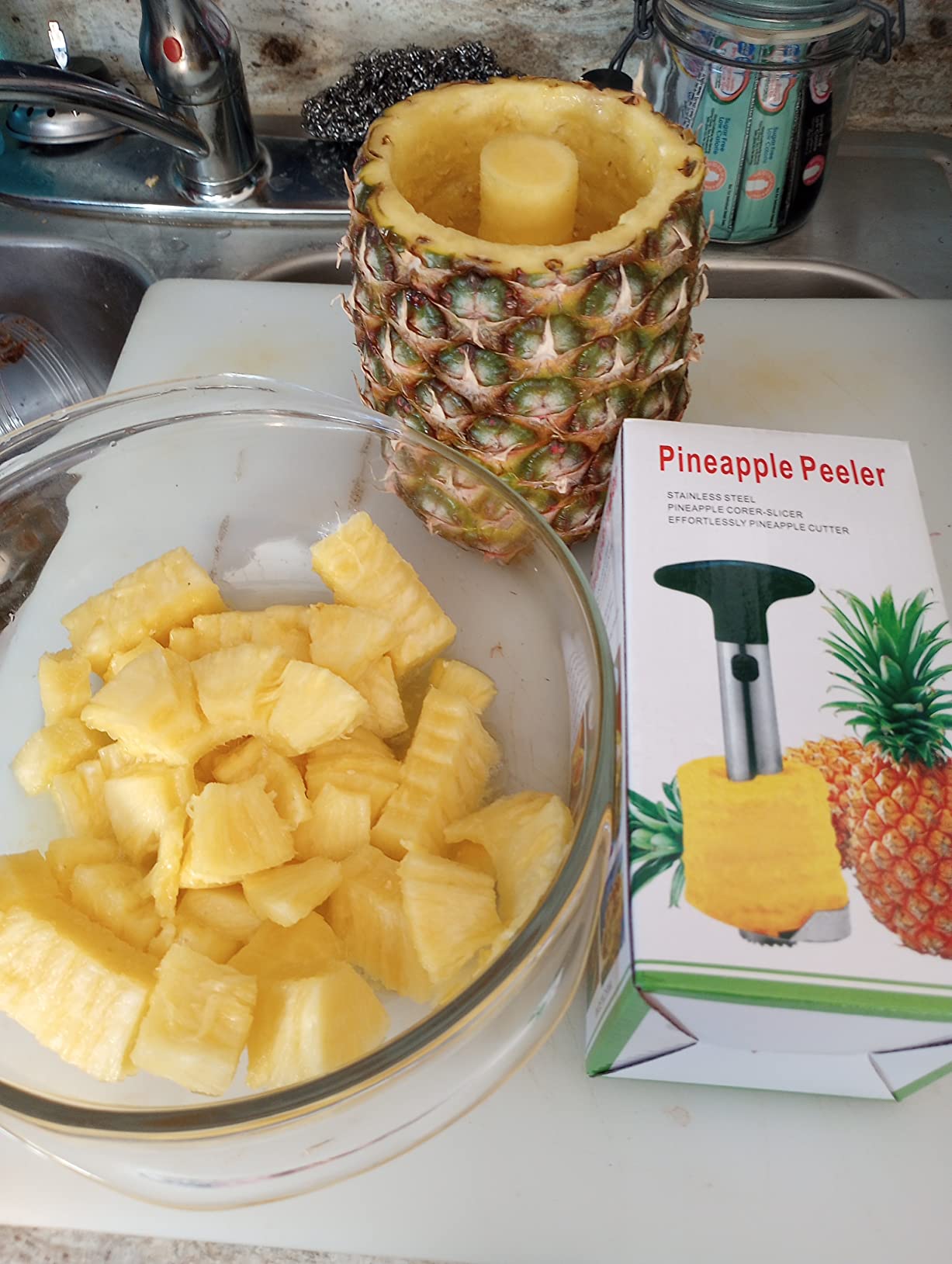Premium Pineapple Corer and Slicer Tool - Pineapple Cutter with Sharp Serrated Tips - Easy to Use & Clean - Stainless Steel Core Remover for Pineapple - Slice and Core Fruits with Ease(Black) customer photo 1