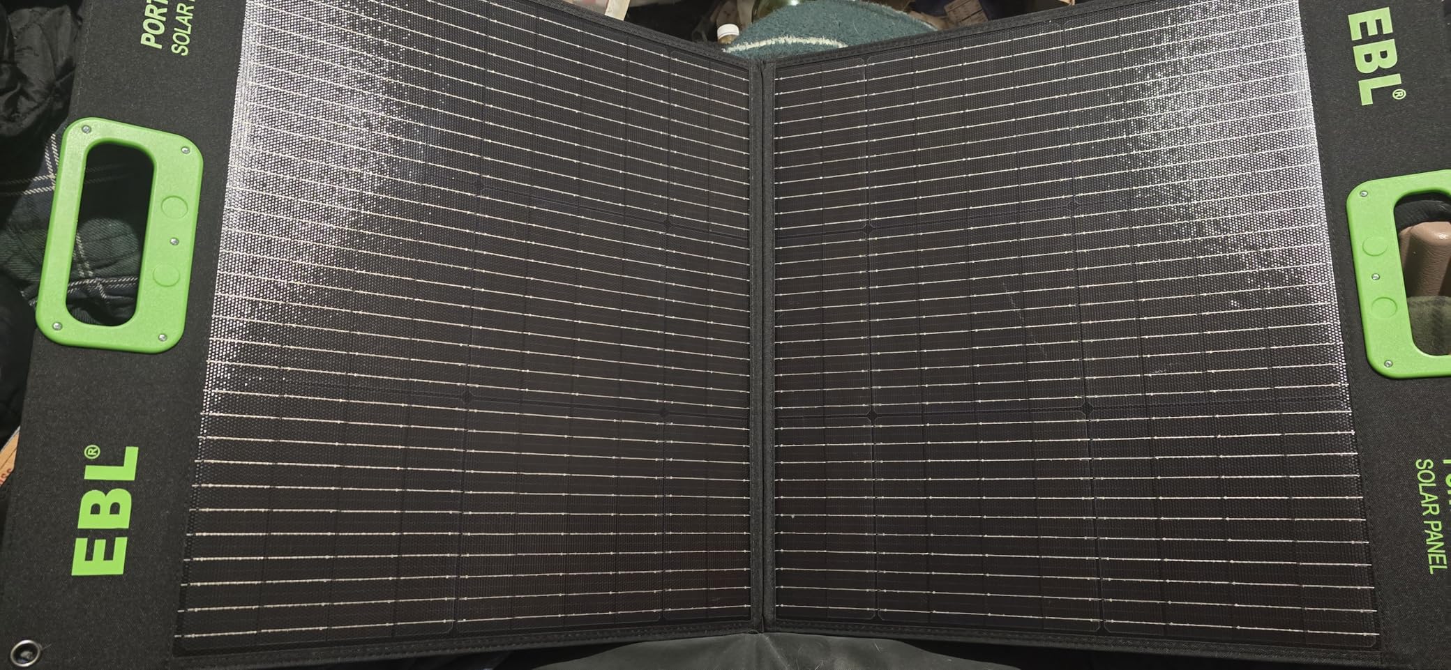 EBL 200W Portable Solar Panel for Power Station, Waterproof IP65 Foldable Solar Panel with MC-4 Anderson Output Connector for RV, Camping, Blackout customer photo 1