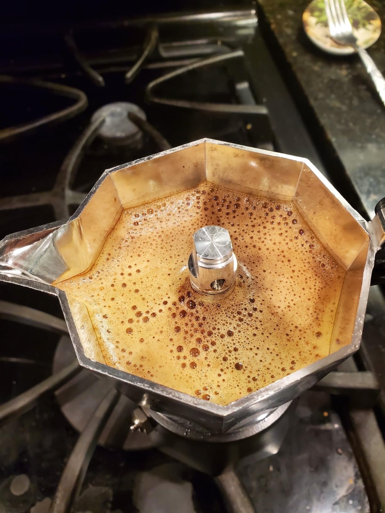 Bialetti Brikka Moka Pot - Crema-Rich Stovetop Espresso Maker, Italian Coffee Maker, 2 Espresso Shots (3.4 oz - 100 ml), Black customer photo 2